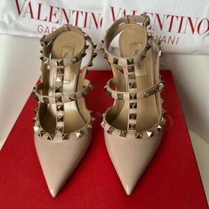 💕SALE VALENTINO PATENT ROCKSTUD CAGED PUMP 100MM Sz. 35.5 US 5-5.5
